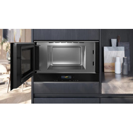 Siemens iQ700 BF722L1B1 microwave Built-in Solo microwave 21 L 900 W Black