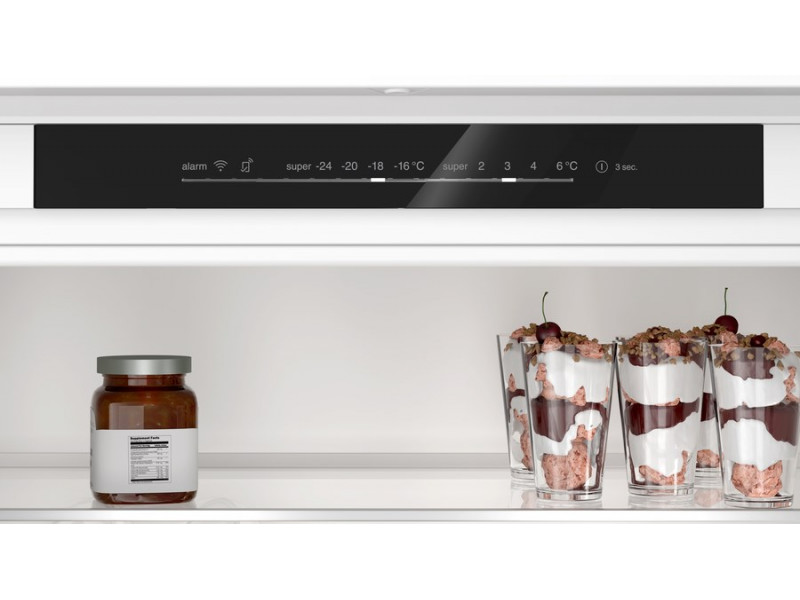 Bosch Serie 4 KBN96VFE0 fridge-freezer Built-in 383 L E White Bosch Serie 4 KBN96VFE0 fridge-freezer Built-in 383 L E White