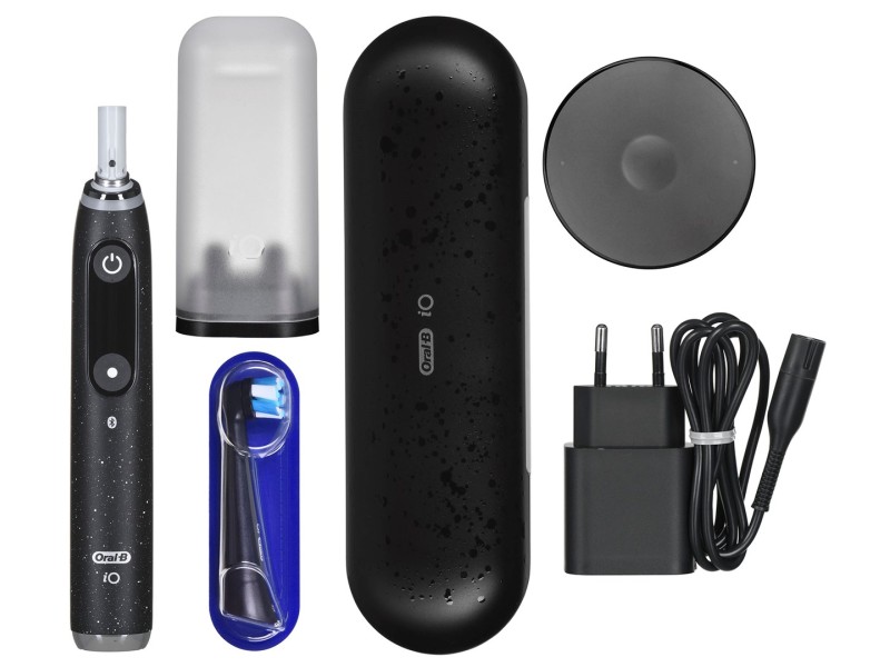 Oral-B iO Series 10 Black Onyx Luxe toothbrush iO 10 Black Onyx Luxe – Braun Грижа за устата