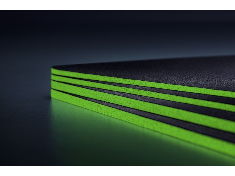 Razer Gigantus V2 - 3XL Gaming mouse pad Black, Green RZ02-03330500-R3M1 – Razer Геймърски падове