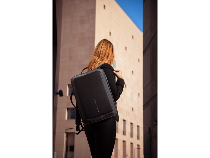 XD DESIGN ANTI-THEFT BACKPACK / BRIEFCASE BOBBY BIZZ 2.0 BLACK P/N: P705.921 P705.921 – XD DESIGN Аксесоари за пренос на багаж