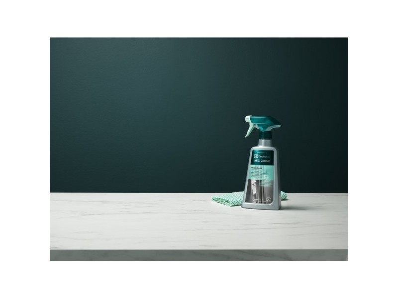 Electrolux M3RCS300 Fridge/Freezer 500 ml M3RCS300 – Electrolux Препарати за почистване и полиране на повърхности