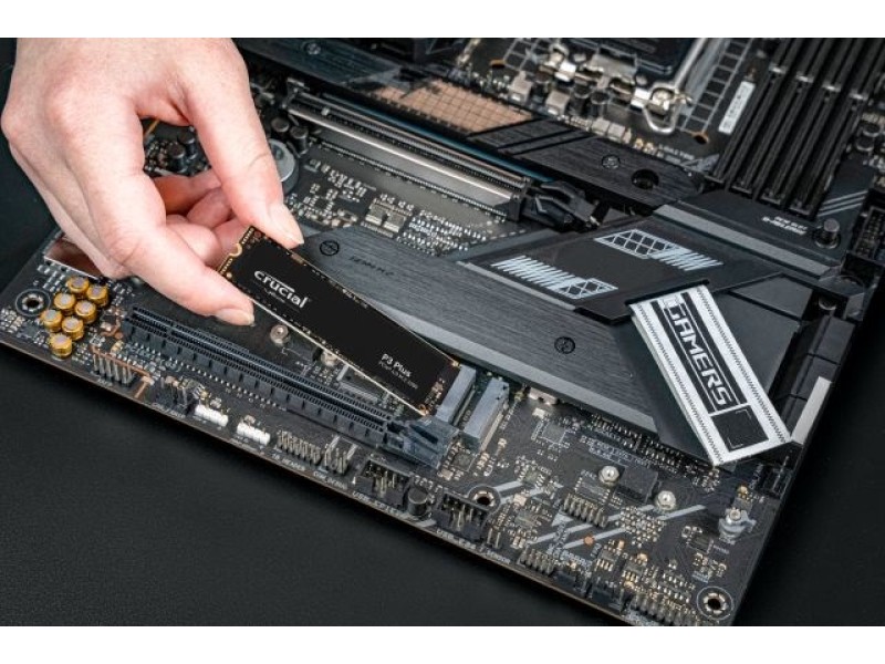 Crucial P3 Plus 1 TB M.2 PCI Express 4.0 NVMe 3D NAND CT1000P3PSSD8 – CRUCIAL Solid-State Drive (SSD)