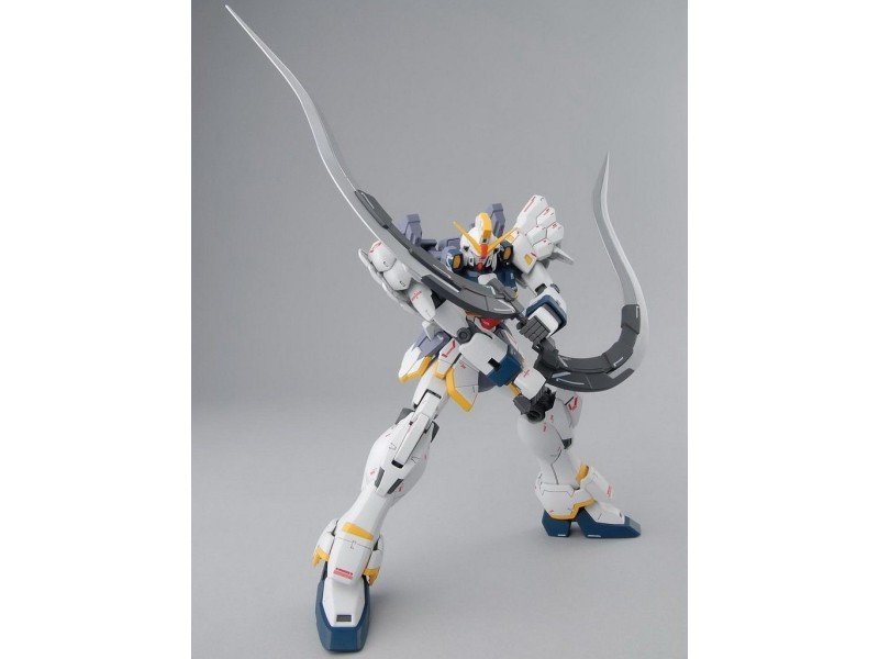 MG 1/100 GUNDAM SANDROCK EW VER. BL GUN63043 – BANDAI Фигури