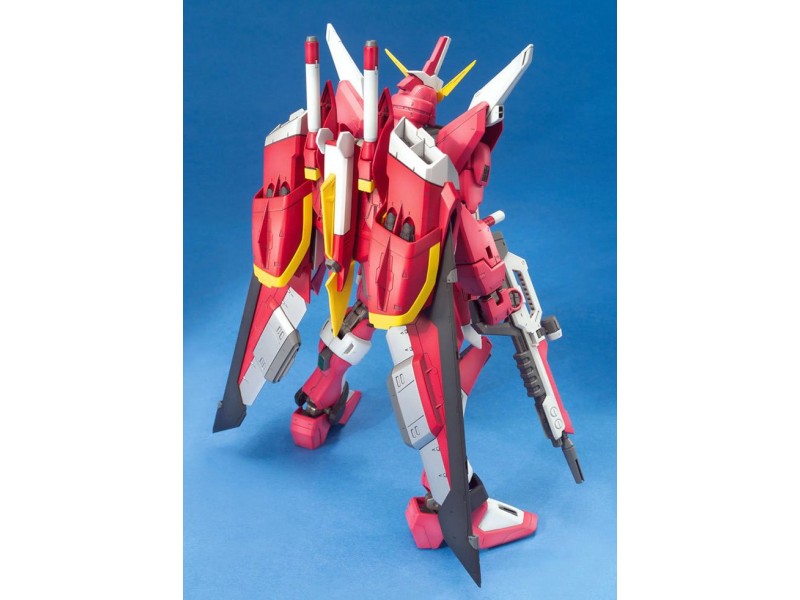 MG 1/100 ZGMF-19A INFINITE JUSTICE GUNDAM GUN63041 – BANDAI Фигури