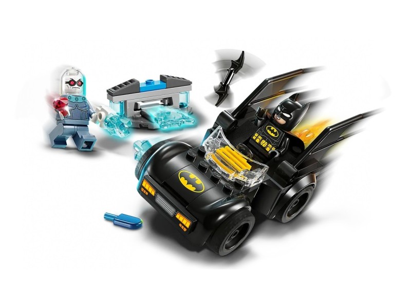 LEGO BATMAN 76301 Batman & Batmobile vs. Mr. Freeze 76301 – Lego Конструктори