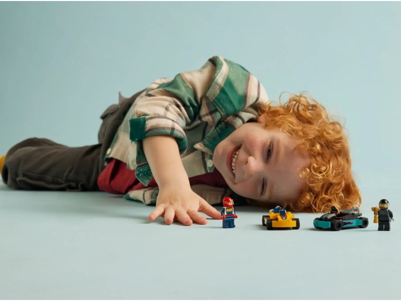 LEGO CITY 60400 GO-KARTS AND RACE DRIVERS 60400 – Lego Конструктори