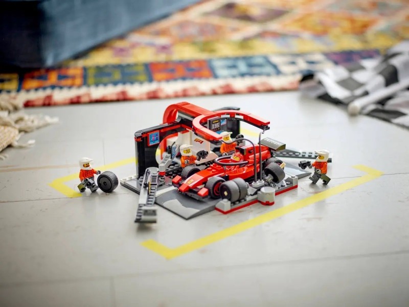 LEGO CITY 60443 F1 - Pit Stop & Pit Crew with Ferrari Car 60443 – Lego Конструктори