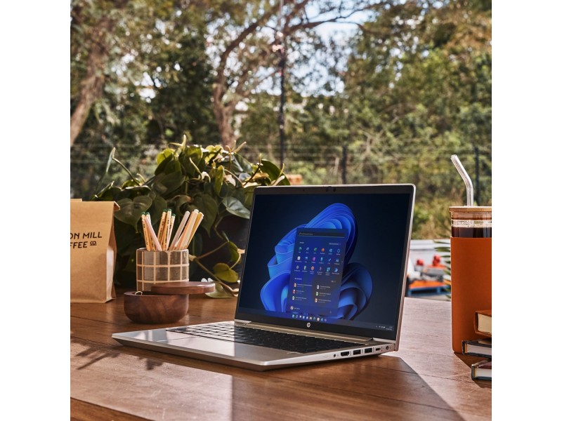 HP ProBook 440 G9 Intel® Core™ i5 i5-1235U Laptop 35.6 cm (14) Full HD 16 GB DDR4-SDRAM 256 GB SSD Wi-Fi 6 (802.11ax) Windows 11 Pro Silver 9M3Y9AT – Hewlett-Packard Лаптопи