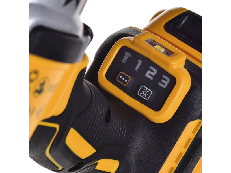 Impact wrench 1/2 18V 2x5.0Ah DCF900P2T-QW DEWALT DCF900P2T-QW – DeWalt Ударни гайковери