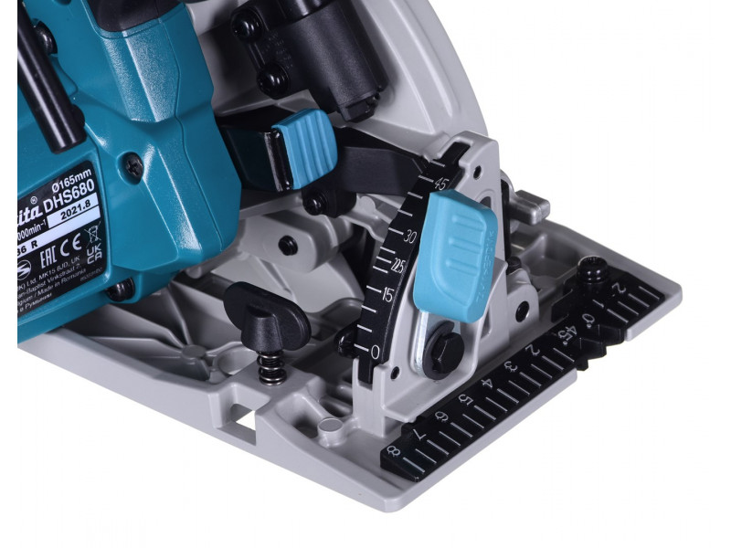 Makita DHS680Z portable circular saw turquoise 5000 RPM 18 V Makita DHS680Z portable circular saw turquoise 5000 RPM 18 V