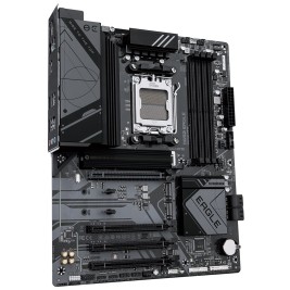 GIGABYTE B650 EAGLE Motherboard - AMD Ryzen 9000 Series CPUs, 12+2+2 Phases VRM, up to 7600MHz DDR5 (OC), 1xPCIe 5.0 + 2xPCIe 4.0 M.2, GbE LAN, USB 3.2 Gen 2
