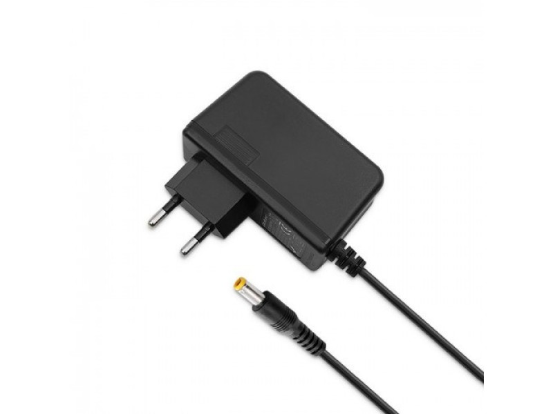 Qoltec 51028 power adapter/inverter Indoor 18 W Black 51028 – Qoltec Зарядни устройства за UPS