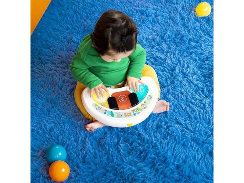 Център за дейности Bright Starts Tiny Trek 2 в 1