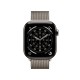 Смарт часовник Apple Титанов