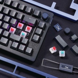 Клавиатура HyperX 7G7A3AA#ABE Черен