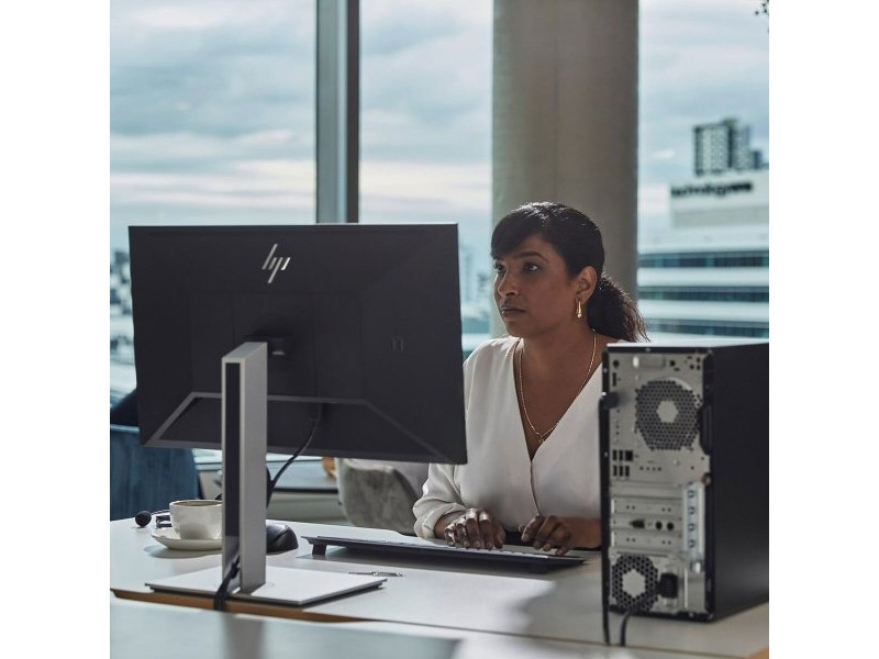 Настолен компютър HP 881J8EA Intel Core i3-13100 8 GB RAM 256 GB SSD Настолен компютър HP 881J8EA Intel Core i3-13100 8 GB RAM 256 GB SSD