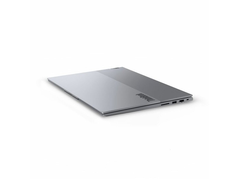 Лаптоп Lenovo 21KH00T0SP 16