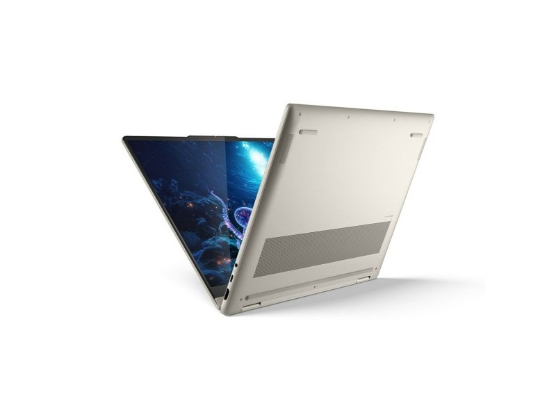 Лаптоп Lenovo 83JU000SPB 16