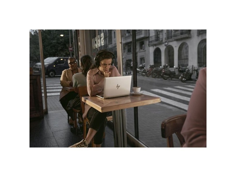 Лаптоп HP 9G0V5ET
