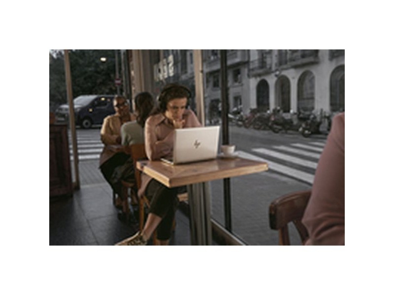 Лаптоп HP ELITEBOOK 840 G7 16 GB RAM 256 GB SSD