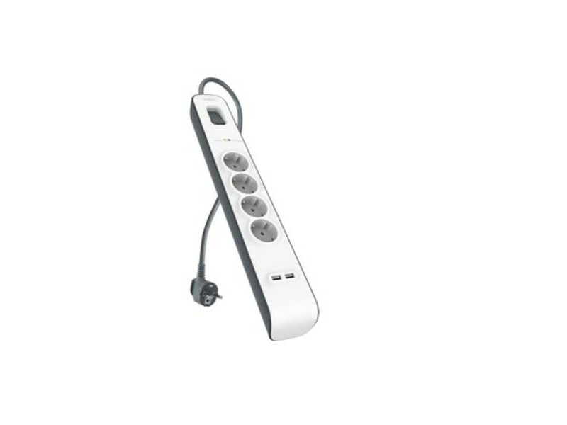 Табло с 4 гнезда с бутон за включване Belkin BSV401CA2M (2 m)