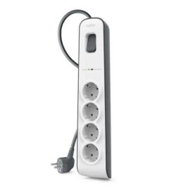 Табло с 4 гнезда с бутон за включване Belkin BSV400VF2M Бял