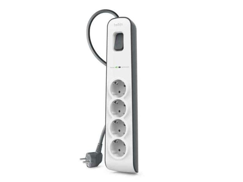 Табло с 4 гнезда с бутон за включване Belkin BSV400VF2M Бял