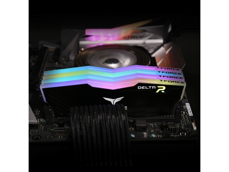 RAM памет Team Group TF3D416G3600HC18JDC01 8 GB 16 GB DDR4 3600 MHz CL18