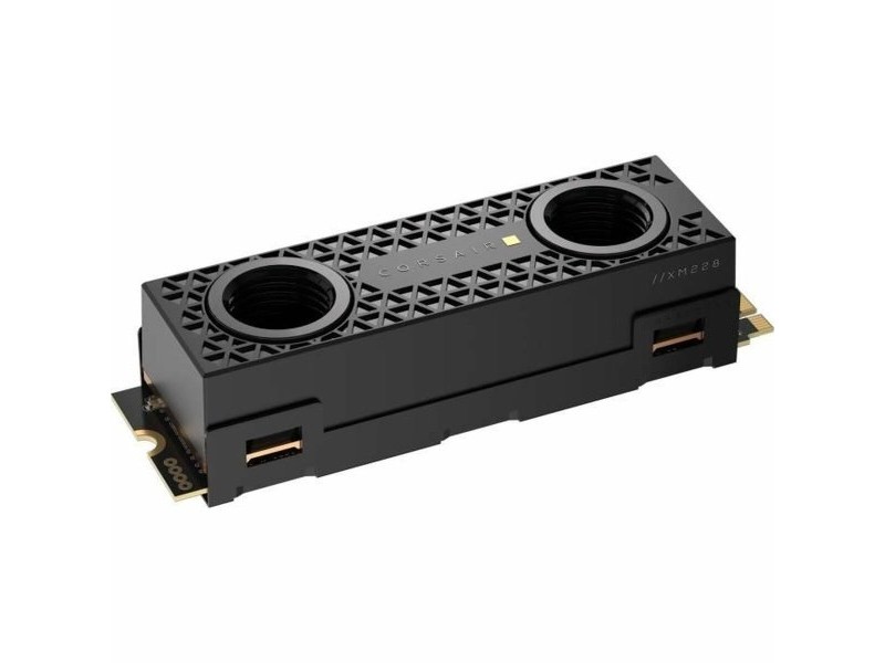 Твърд диск Corsair 4 TB SSD