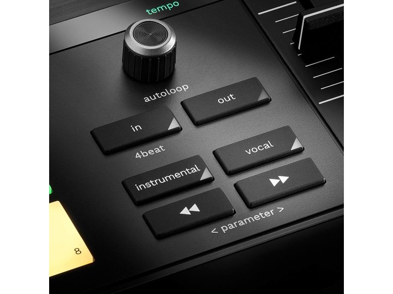 Контролер DJ Hercules Inpulse T7