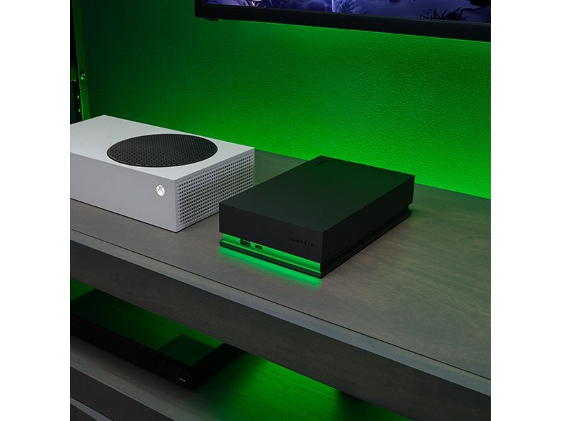 Външен харддиск Seagate STKW8000400 8 TB