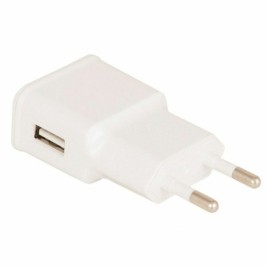 Зарядно за стена Urban Factory WCD21UF Бял