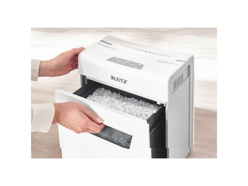 Шредер за хартия за микро рязане Leitz IQ 150 Autofeed P4