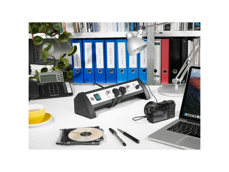 Табло с 4 гнезда с бутон за включване Brennenstuhl Premium-Office-Line 3600 W Черен USB x 2 (1,8 m)