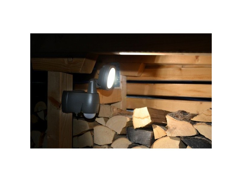 LED spotlight Brennenstuhl LUFOS Сив 440 lm 4,5 W детектор за движение (5000 K)