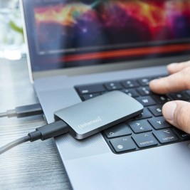 Външен харддиск INTENSO Intenso eSSD TX800 SSD 500 GB