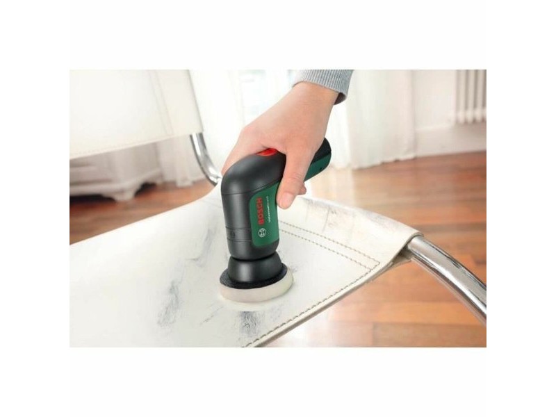 Многофункционално Устройство BOSCH Universalbrush USB Четка Черен 3,6 V Многофункционално Устройство BOSCH Universalbrush USB Четка Черен 3,6 V