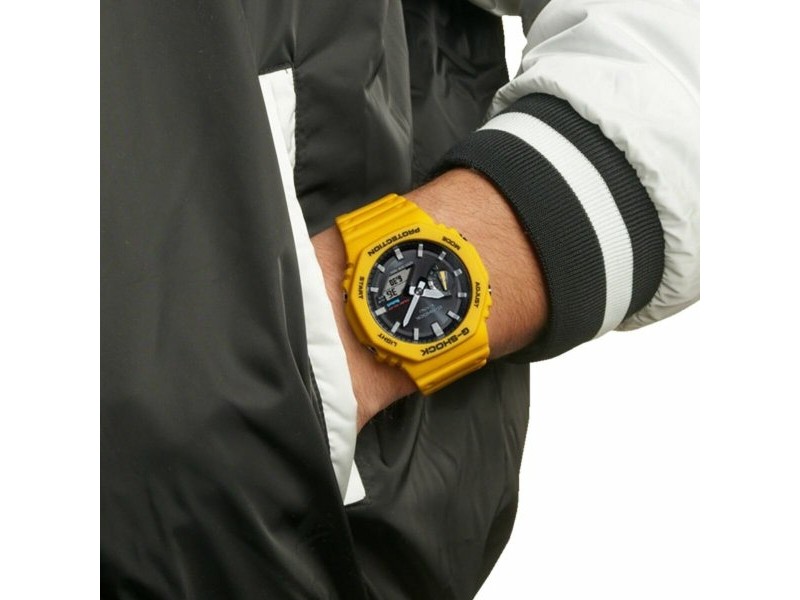 Мъжки часовник Casio GA-B2100C-9AER Жълт