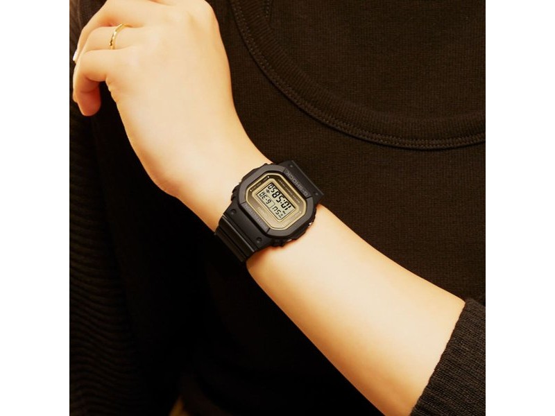 Мъжки часовник Casio GMD-S5600-1ER (Ø 40,5 mm)