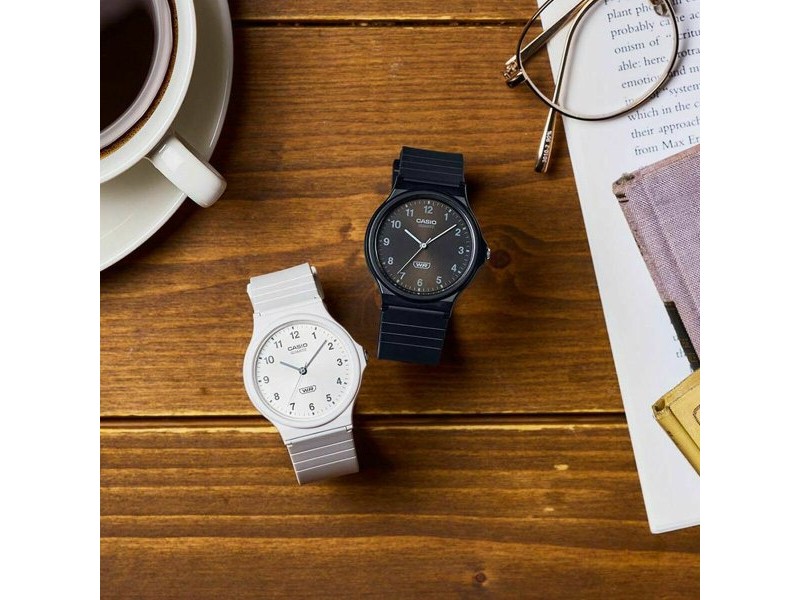 Мъжки часовник Casio MQ-24B-7BEF
