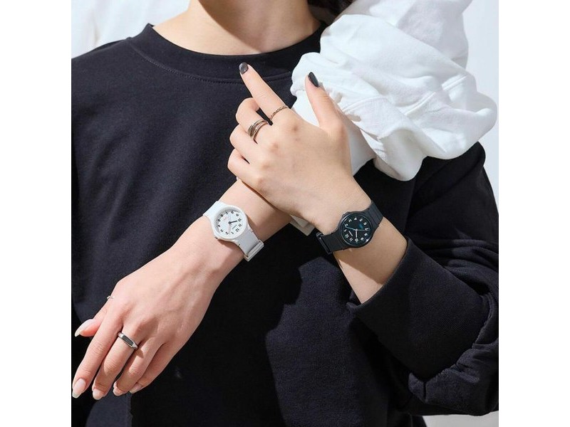 Мъжки часовник Casio MQ-24B-7BEF