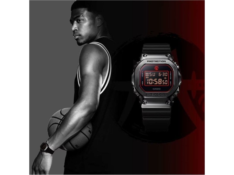 Мъжки часовник Casio G-Shock GM-5600RH-1ER