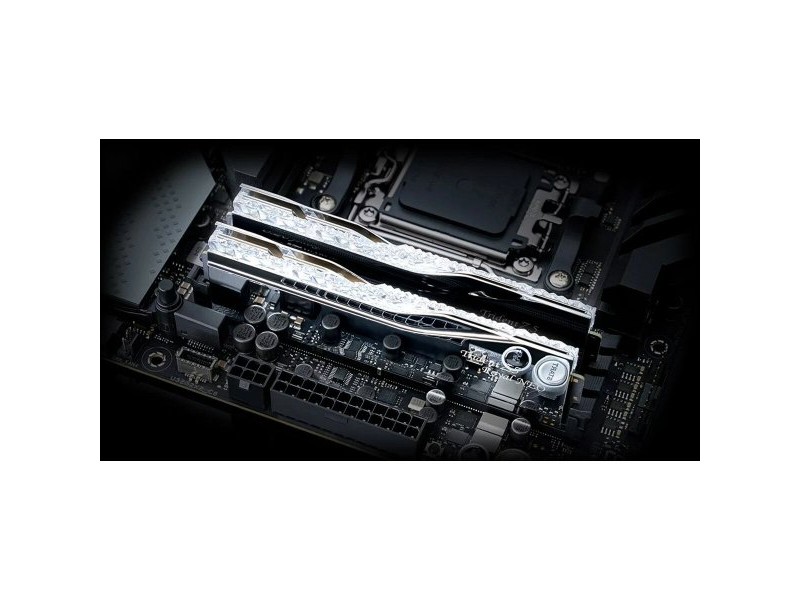 RAM памет GSKILL Trident Z5 Royal Neo F5-6000J2636H32GX2-TR5NS 64 GB DDR5