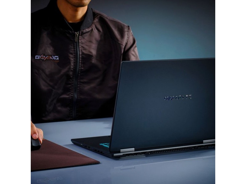 Лаптоп Gigabyte GAMING A16 CWHI3ES864SD 16