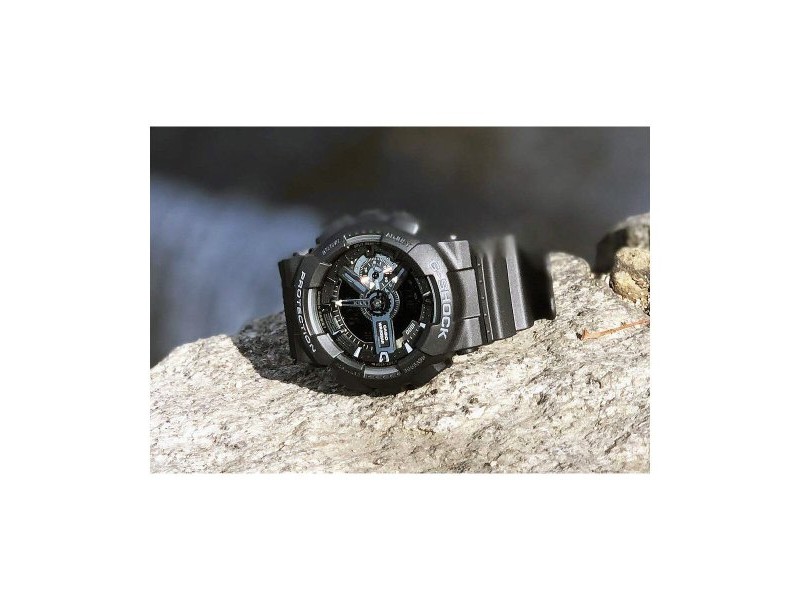 Мъжки часовник Casio G-Shock CLASSIC Черен Сребрист (Ø 55 mm)