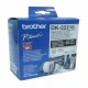 Ролка хартия за принтери Brother DK22210 29 x 30,48 mm Бял Черен 80 g/m² (1 броя)