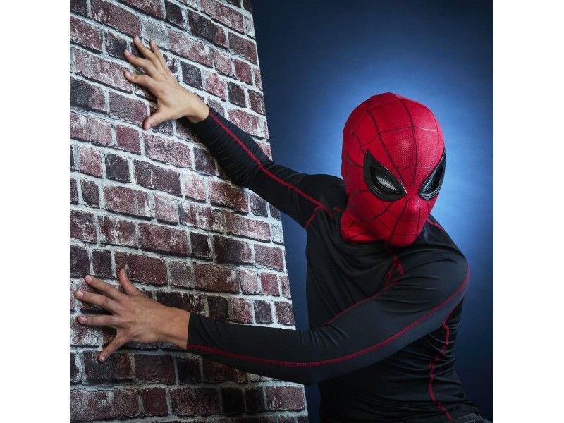 Шлем Marvel