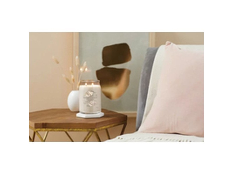 Ароматизирана Свещ Yankee Candle Warm Cashmere 567 g