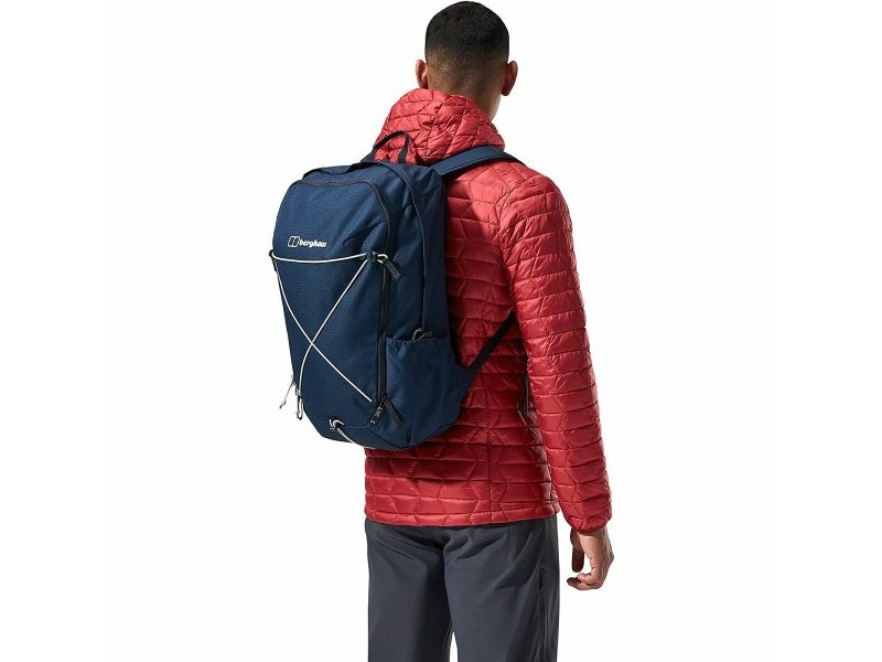 Туристическа раница Berghaus 30 L